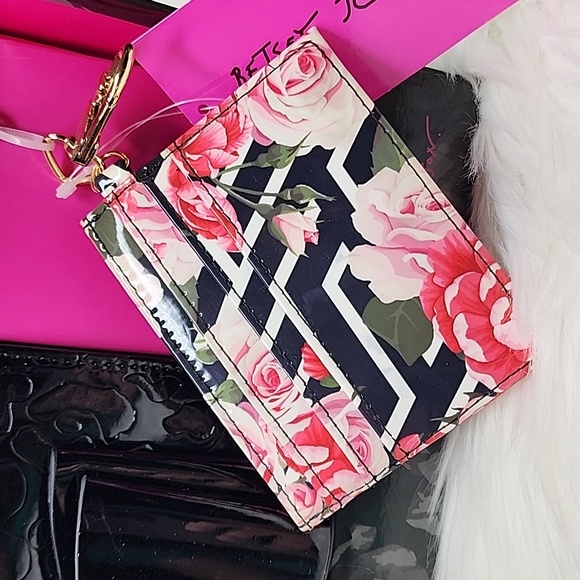 Betsey Johnson Black Leopard w/ Bow Crossbody Purse & Floral Card Case Gift Set - Picture 11 of 16